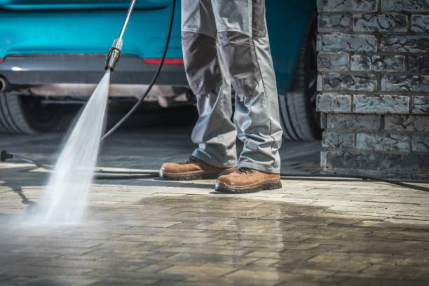 Best Sidewalk and Walkway Pressure Cleaning in Brookfield, WI
