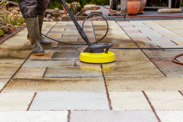 Best Pool Deck Cleaning in Brookfield, WI